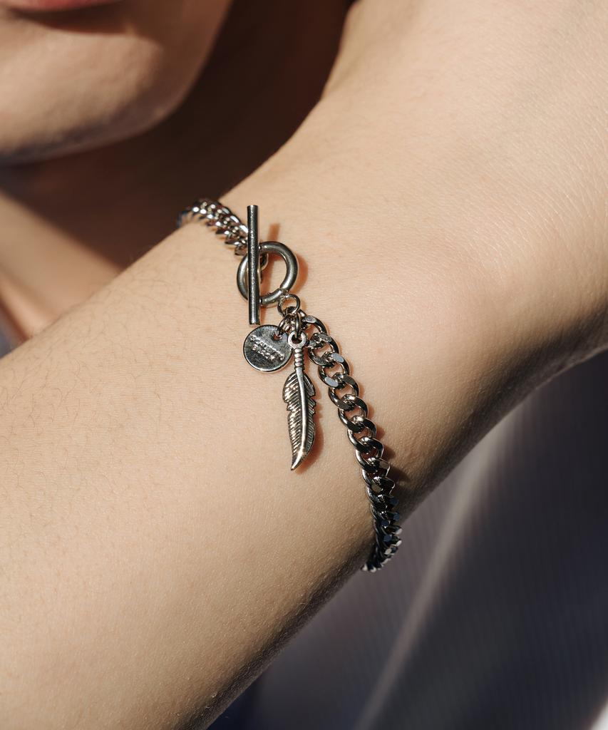 Scalettoblack Sbm007 Feather Chain Bracelet
