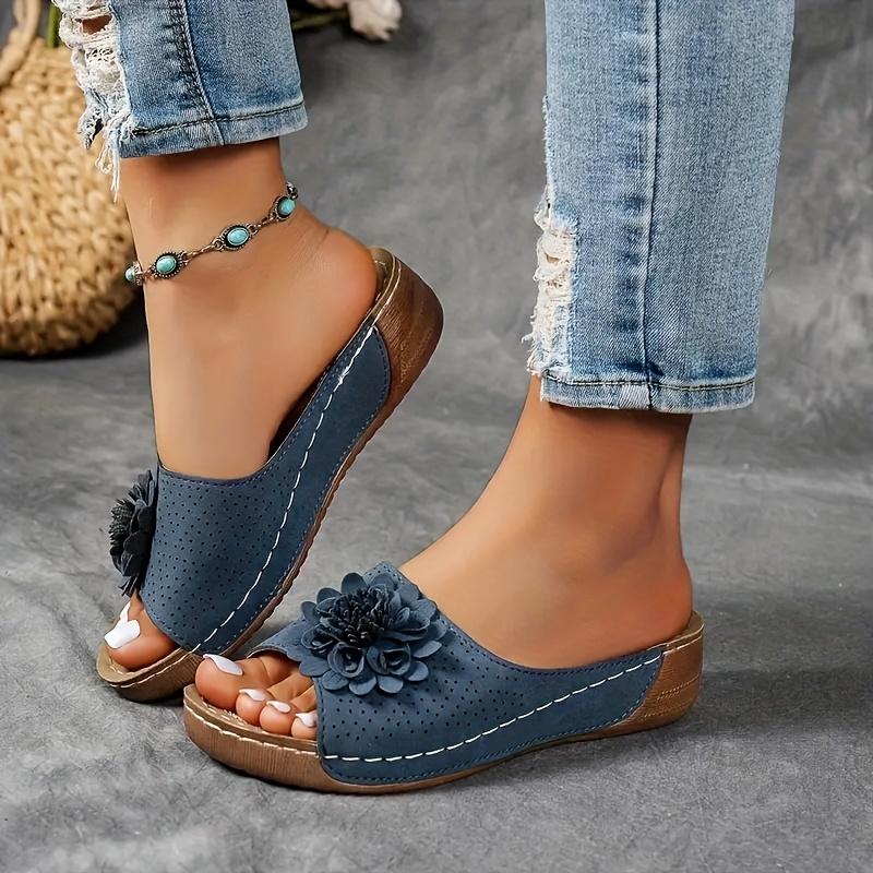 Soft Women's Vintage Sandals