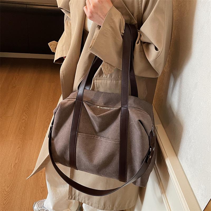 Canvasväska med stor kapacitet i koreansk stil: Trendig avslappnad axel- och crossbodyväska för daglig pendling och resor