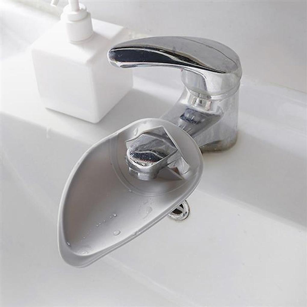 Small faucet extension tap/magpie-style wash basin aid