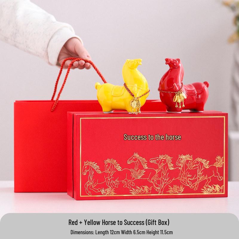 Ceramic Cultural Horse Ornament: Creative New Year & Spring Festival Gift, High-End Business Souvenir