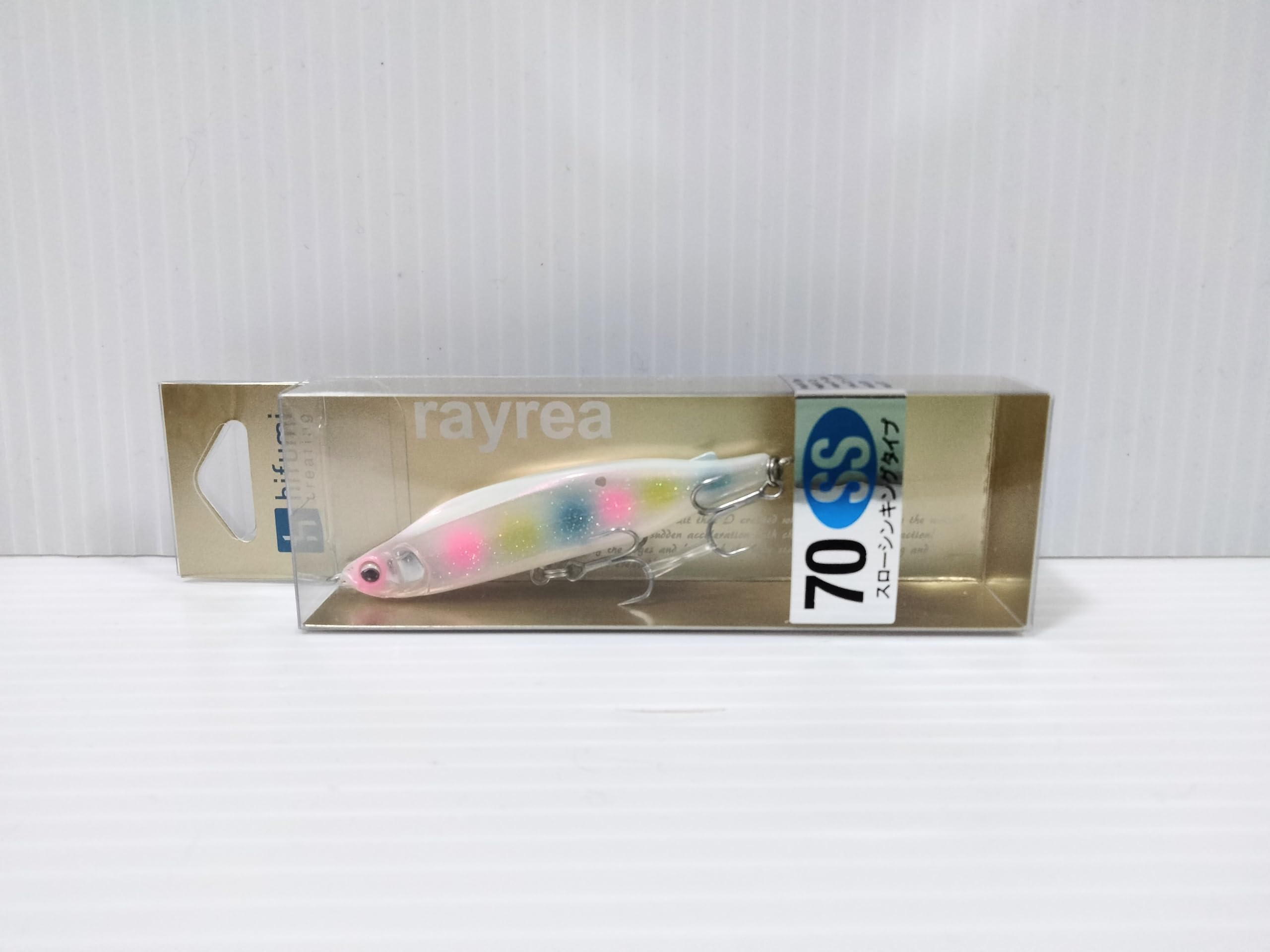 

Хифуми создает Raylia 70 SS Candy Pearl золотой