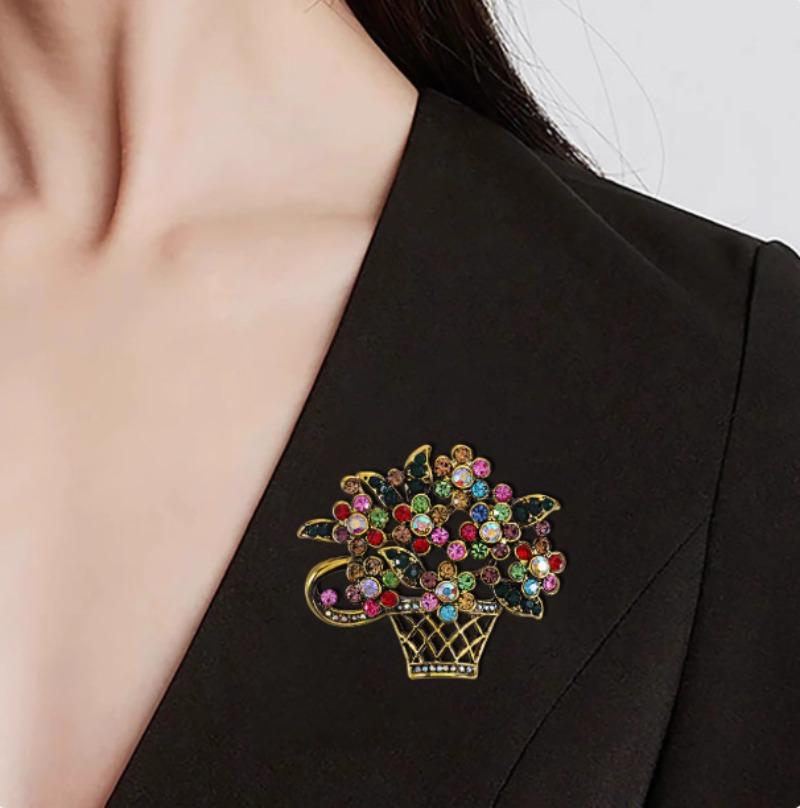 Vintage Colored Rhinestone Flower Brooch Wedding Party Banquet Casual Jewelry Gift Basket Brooches Women Beauty Sparkling Flower