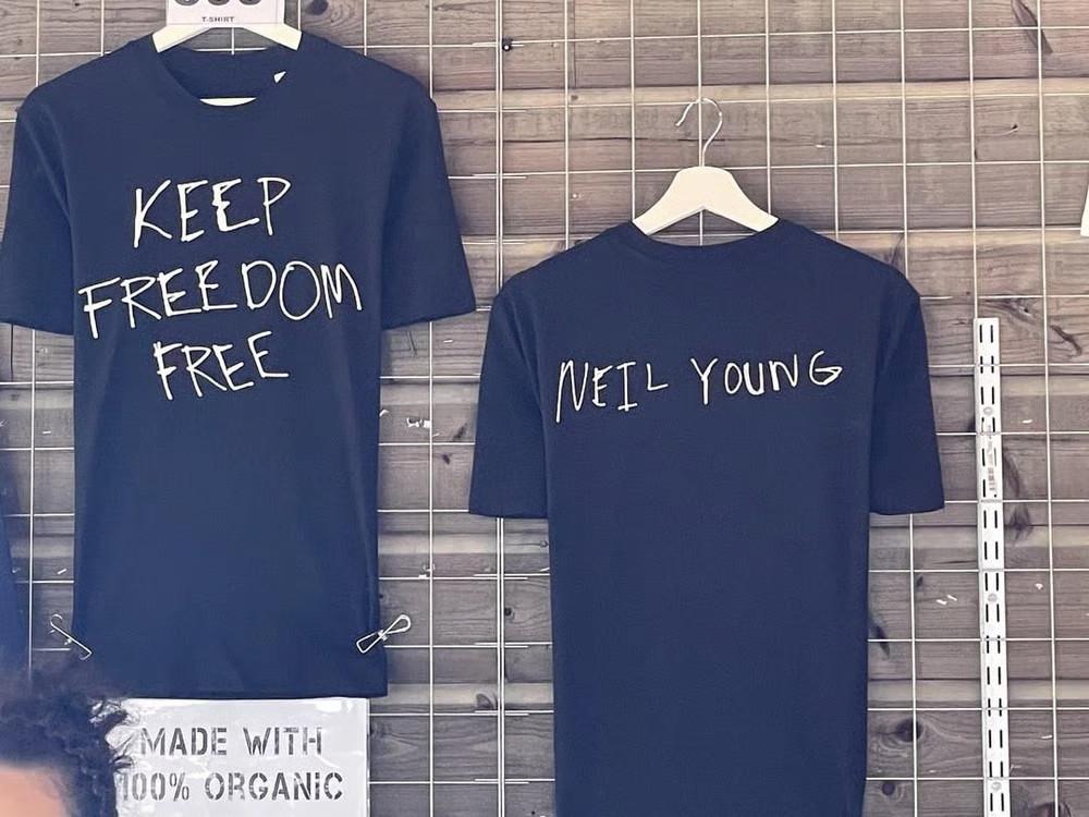 

Neil Young Love Earth Tour Merch Tour 2025 Keep Freedom Free T-shirt S-5XL Unisex T-Shirt XL