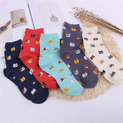 Neue Tier Cartoon Katze Liebenswert Für Frauen Baumwollsocken 5 Farben Strumpfwaren Damen Niedlich Weiblich Sokken