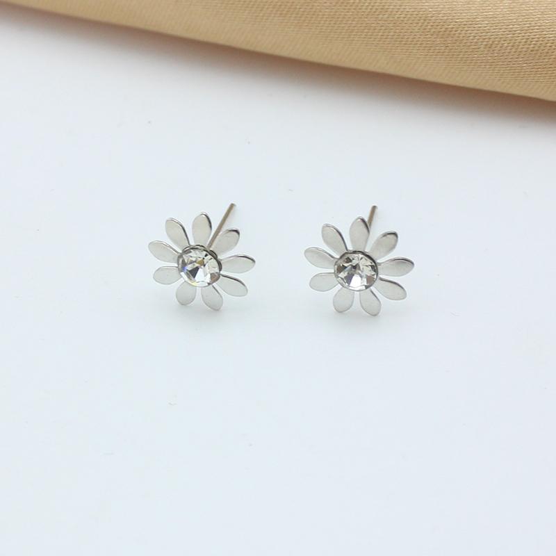 

Gold Color Small Square Daisy Sunflower Stud Earring for Women Crystal Brincos Wedding Alloy Ear Zircon Christmas Gift