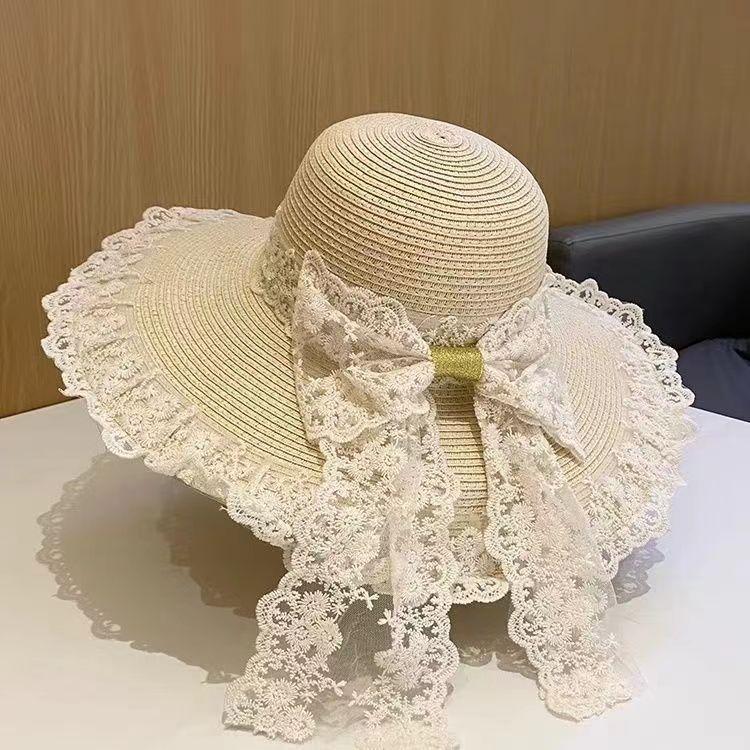 Women's Large Brimmed Lace Bow Grass Sun Hat Fresh Versatile Beach Hat for Summer Outings And Vacations by the Seaside