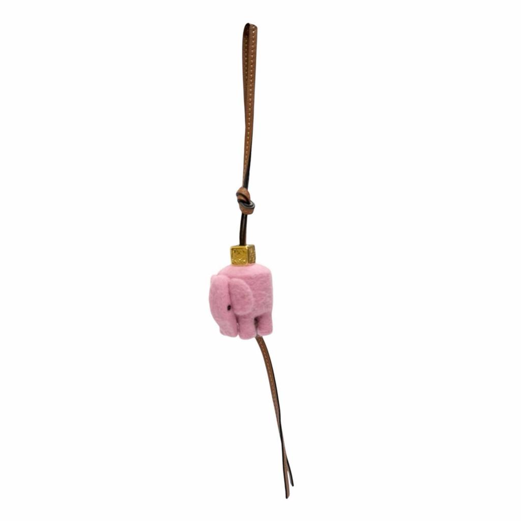 Great LOEWE Bag charm Elephant charm Elephant Anagram Cube pink felt Women Used