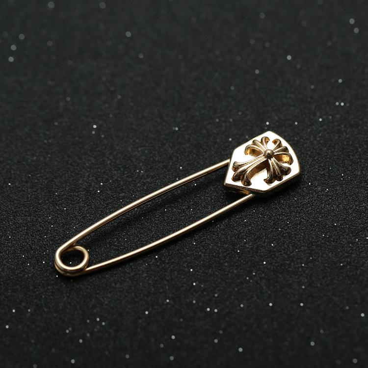 Versatile Retro Lion Head Brooch: Irregular Pendant & U-shaped Safety Pin