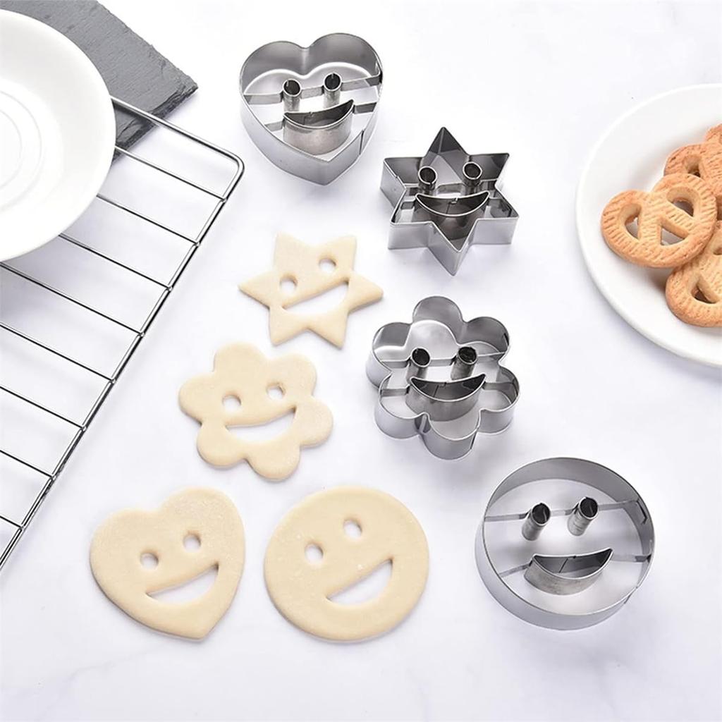 4Pcs Diy Cookie Cutters Smiley Face Stainless Steel Cookie Making Tool for Baking Cookie Cutters Metal Cookie Mold Baking Tool