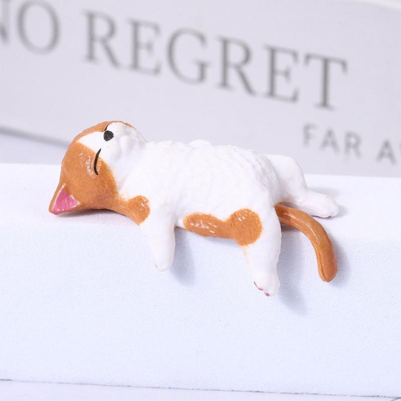 Cats Fingurine Computer Monitor Decors Mini Dog Kitties Screen TV Decorations Personality Car Accessories Mascots Craft