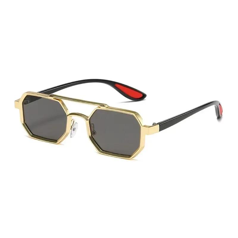 Fashionable Metal Large Frame Sunglasses Cyberpunk Style UV Protection Driving Glasses for Men and Women Trendy Outdoor