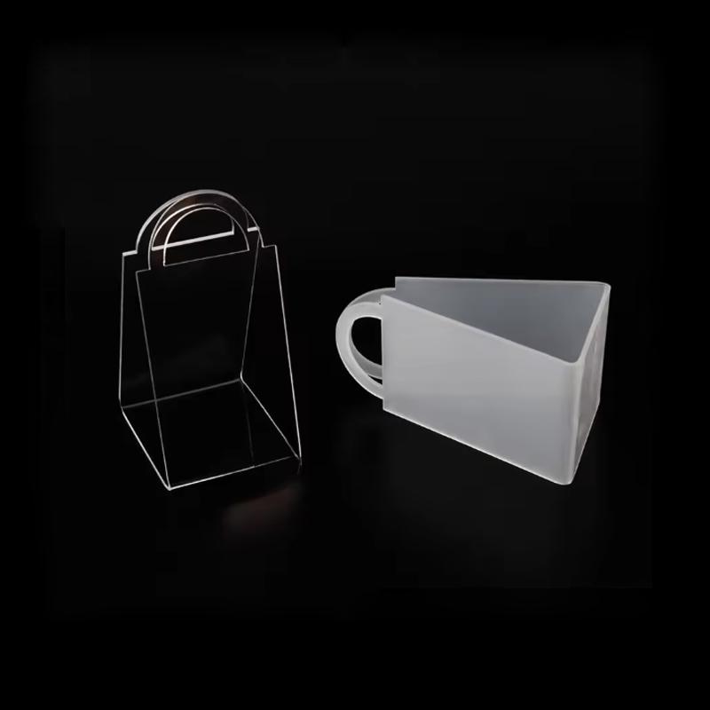 Candy Handmade Gift Box, Triangular Acrylic Packaging Box, Gift Decoration Handle Basket, Transparent High-end Wedding Decoration Box