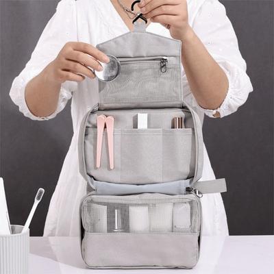Herramientas y accesorios – Estuches y neceseres para cosméticos