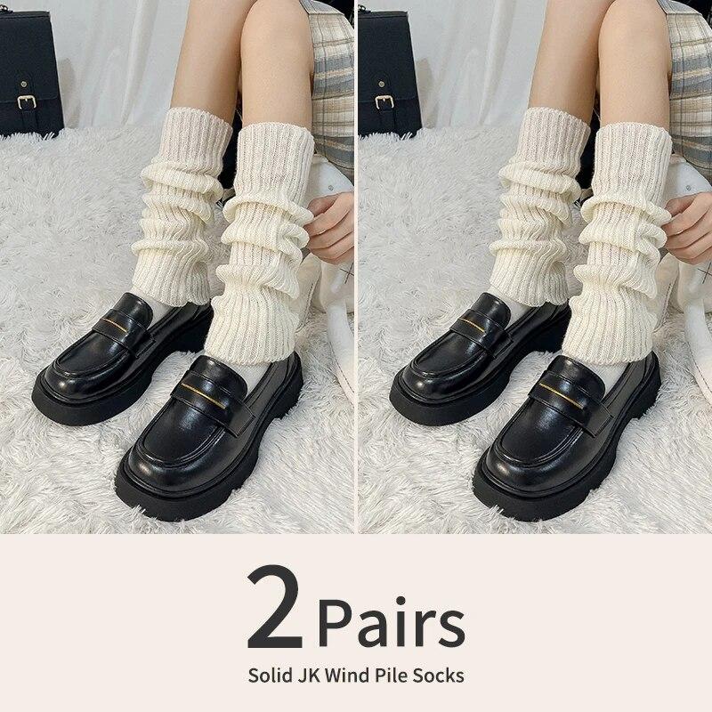 2 Pairs of Women's Four-season Autumn and Winter Solid Color Harajuku Fashion Wear Trendy Simple JK College Style Pile Socks