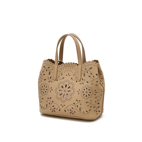 DakS Beige Cowhide Flower Punching Tote Bag S Dcba6e575i2
