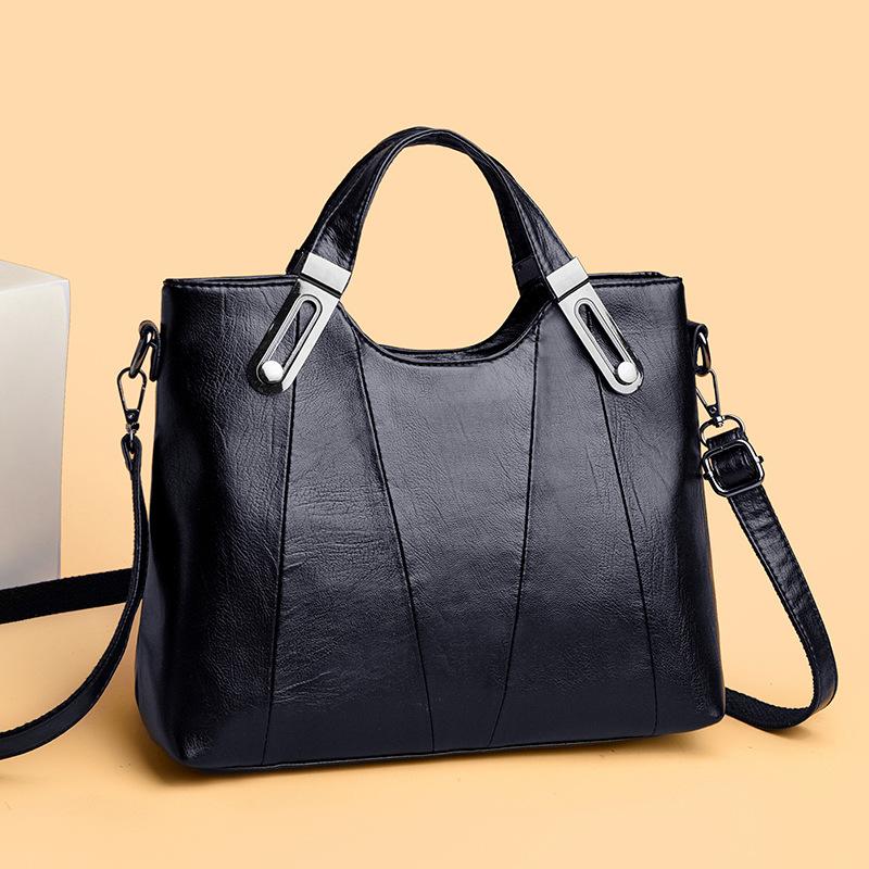 A Fashionable Large-capacity Handbag for Middle-aged Mothers and A Simple Single-shoulder Crossbody Bag