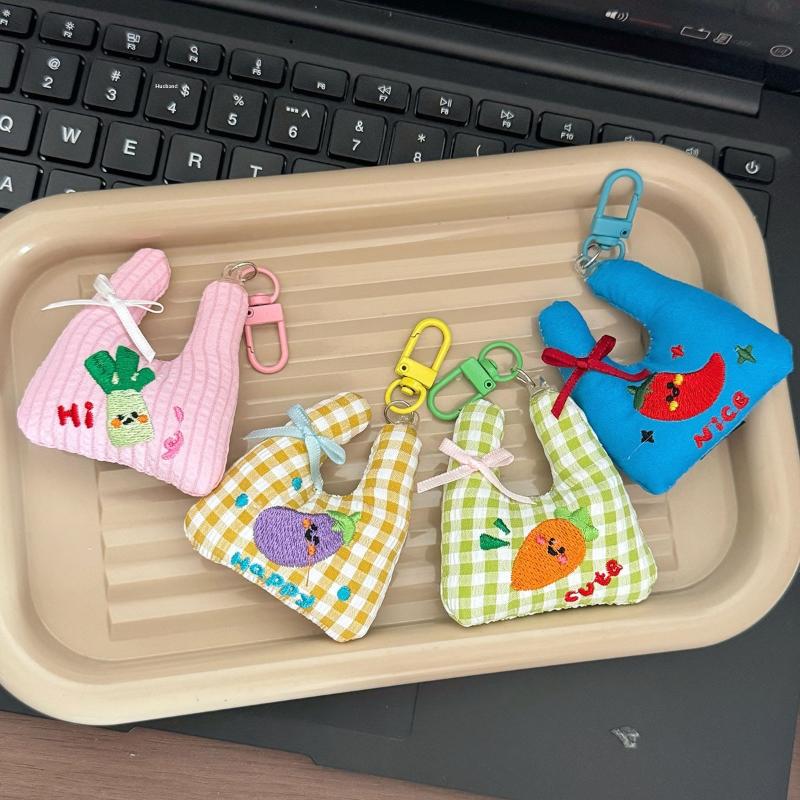 Cute Mini Vegetable Shopping Bag-Shaped Keychain With Cartoon Embroidery For Backpack Decoration And Daily Use