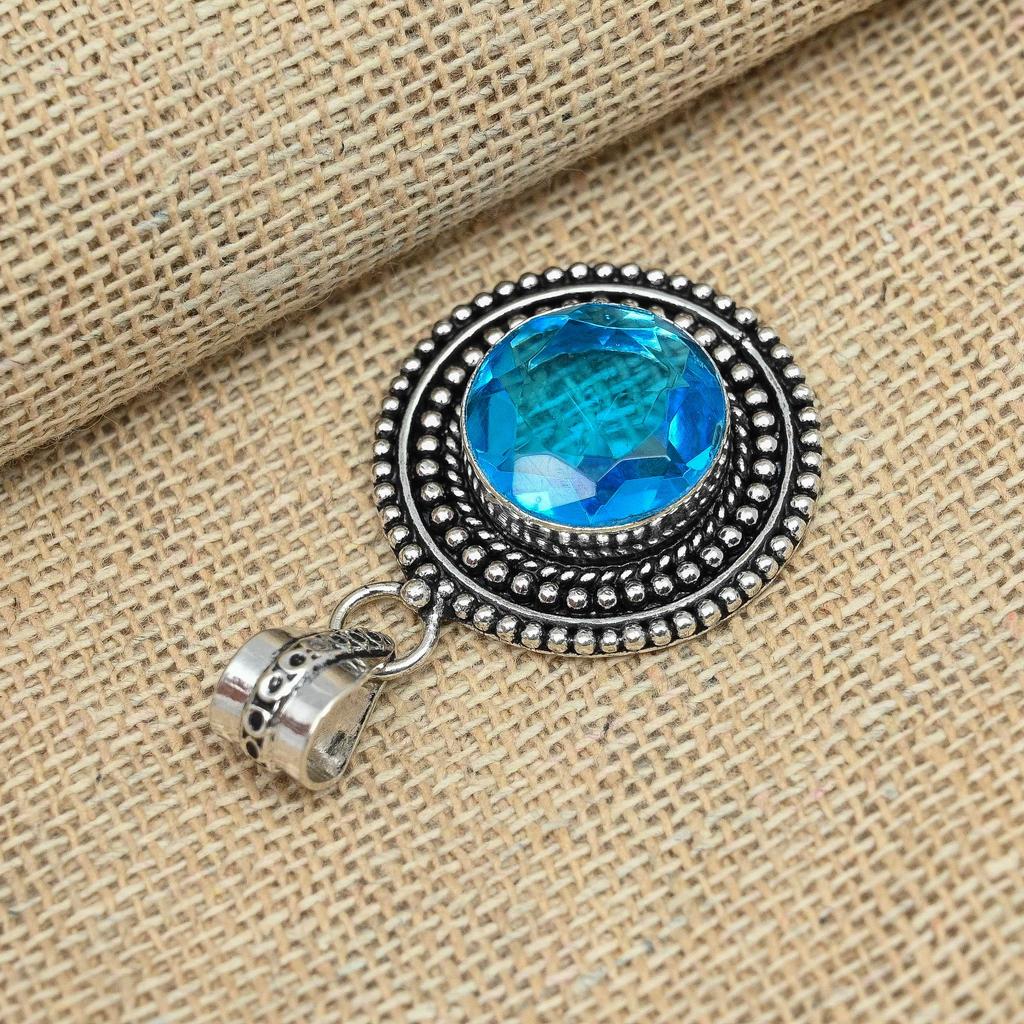 AAA+ Blue Topaz Gemstone 925 Sterling Silver Handmade Beauteous Pendant Jewelry