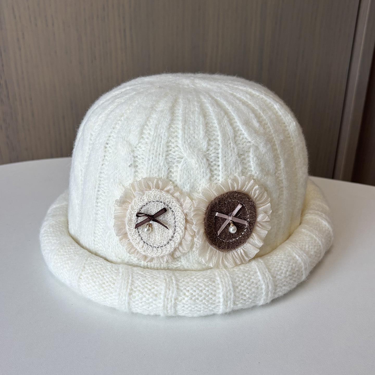 

Sweet Bow Lace Pearl Patch Knitted Hat Ladies Warm Wool Curled Edge Cute Landlord Hat One size брудно-білий