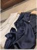 Canottiera da donna in raso con scollo a V - Senza maniche, collo all'americana, top a tinta unita per l'estate