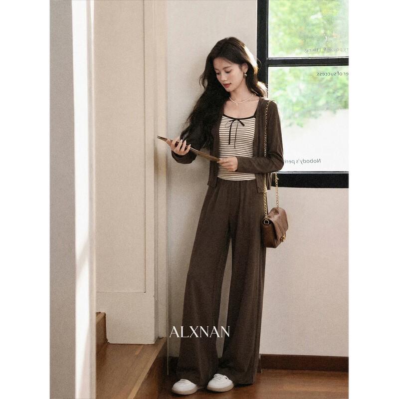 Luxiangnan Contrast Striped Knit Camisole Vest