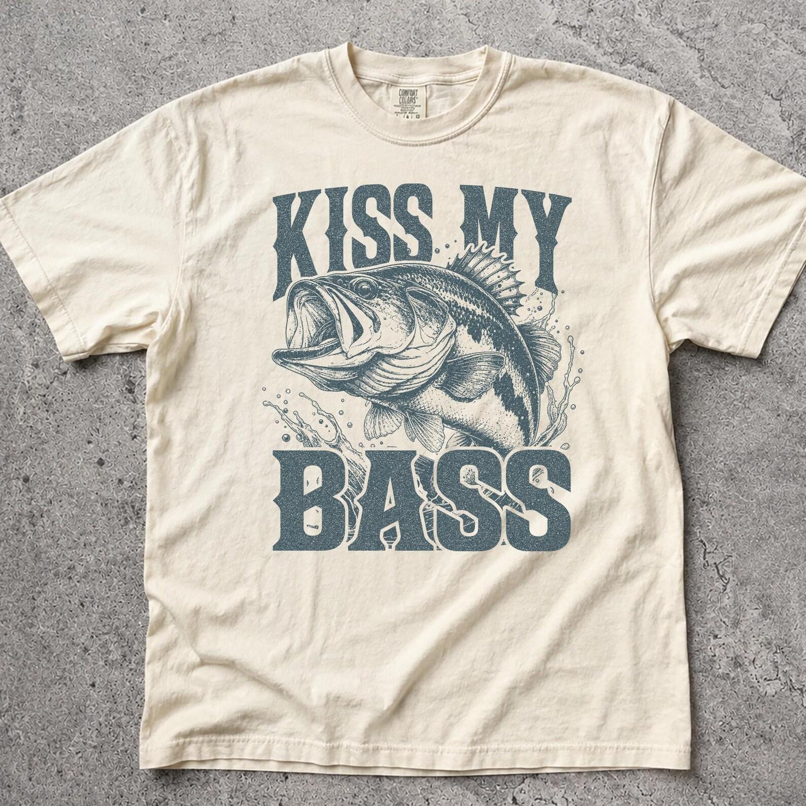 Kiss My Bass Shirt, Retro Bass Fishing Graphic Tee, Funny Fisherman Humor Shirt, Vintage Lake Life Gift 3XL