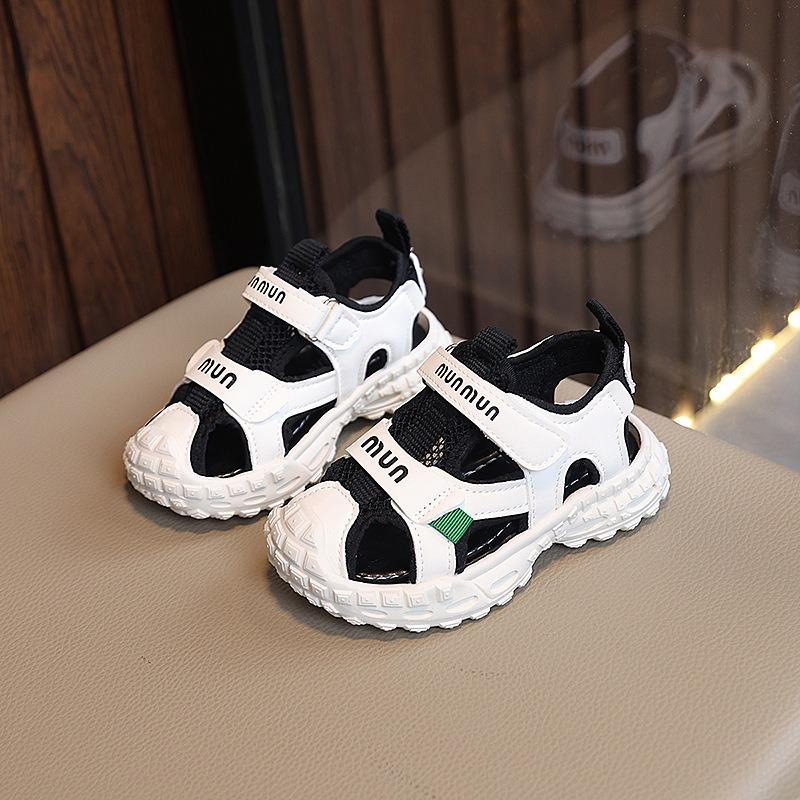 Boys Breathable Mesh Closed Toe Anti Kick Kids Sport Summer Sandals 21