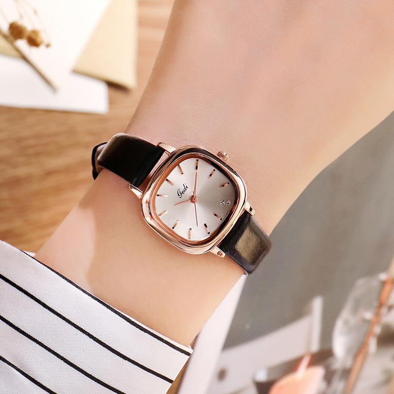 

Watch Female Student Niche Design Light Luxury Simple Temperament Autumn And Winter Belt Small Dial Women S Watch