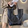 Women'S Personalized Bucket Shoulder Bag Large Capacity Chain Retro Versatile Tote Bag