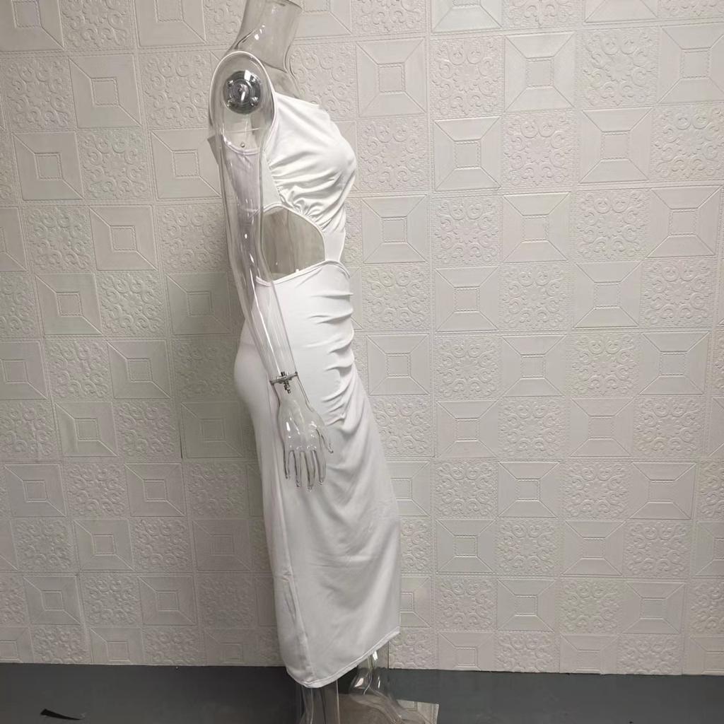 Letní dámské šaty Sexy zmenšující se plisované šaty se šikmými rameny, nepravidelné, jednobarevné