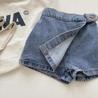 2023 Sommer Mädchen Denim Culottes: Knopf-Shorts im koreanischen Stil für Mädchen