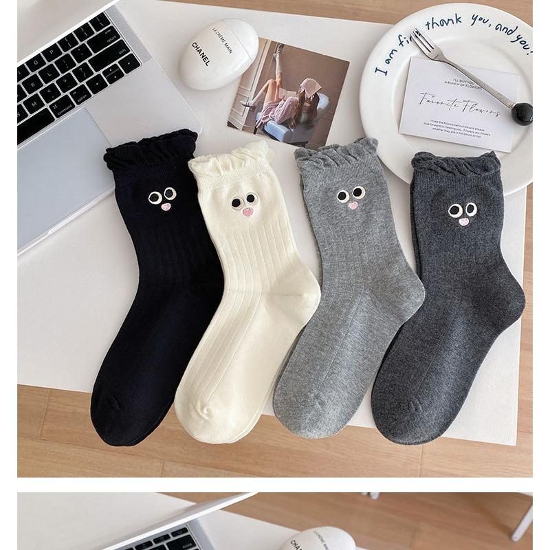 5 Pairs of Female Spring and Autumn Lovely Sweet Bubble Mouth Lace Eyes Expression In The Tube Pile Socks