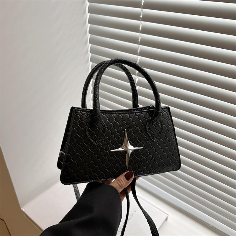 Commuter advanced new simple fashion atmospheric handbag shoulder messenger bag small square bag women