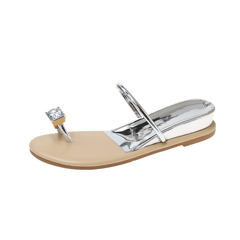 Slippers Women's Summer Wear Rhinestone Cover Toe Flat Bottom Fashion Versatile Slope Heel Beach Cool Slippers