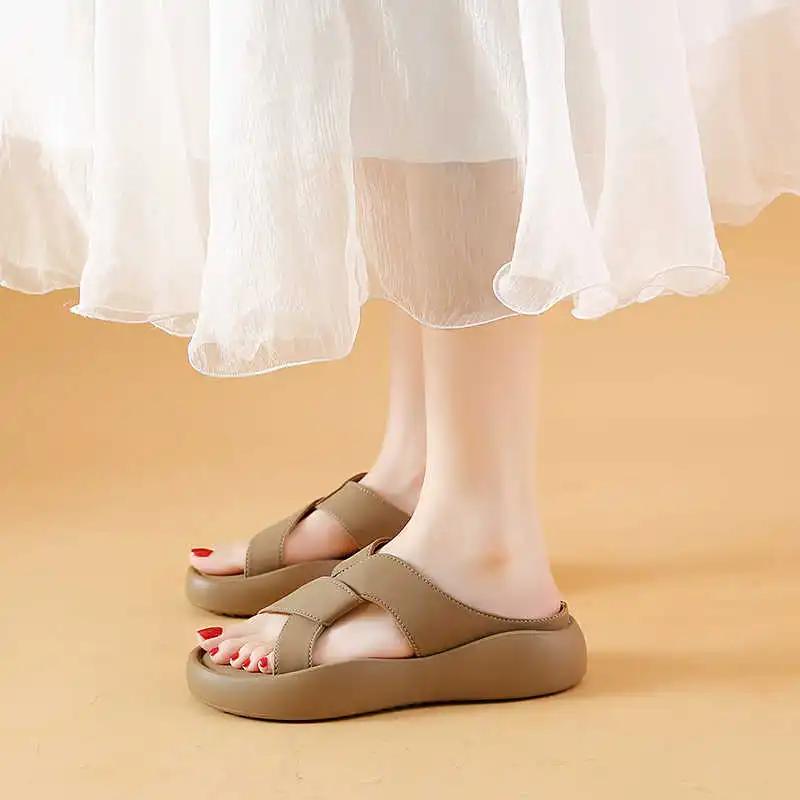 Мода Легкий Круглый Нос Женские Желтые Сандалии Черные Женские Кроссовки Обувь Летние Шлепанцы Дамские Спортивные Гиперзверь Популярные Товары