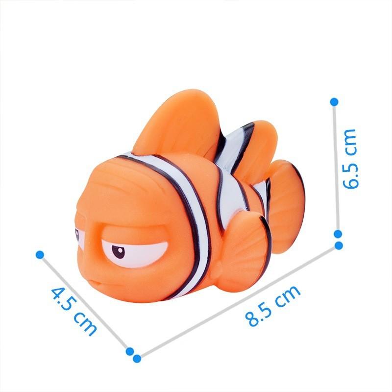 Adorable Clownfish Bath Water Squeeze Toy For Engaging Visual And Sensory Experiences
