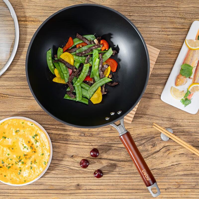 Debo Gibson Non-stick Wok