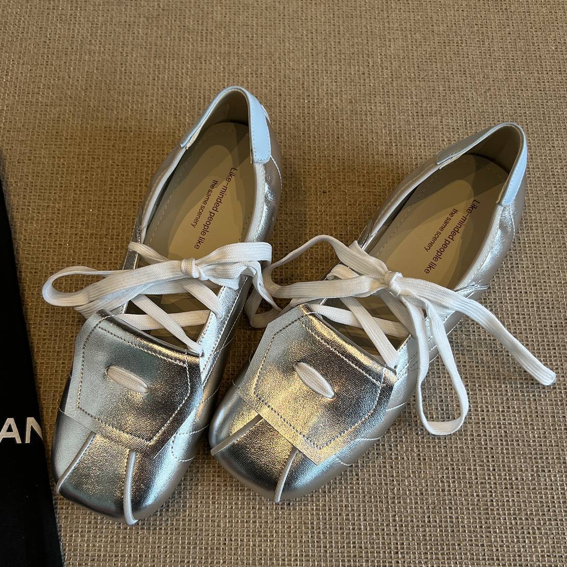 

Fashion PU Leather 2025 Summer Mary Jane Shoes Mixed Colors Lace-up Square Head Sneakers Women s Flip Comfortable Sports Shoe Flats 35 серебряный