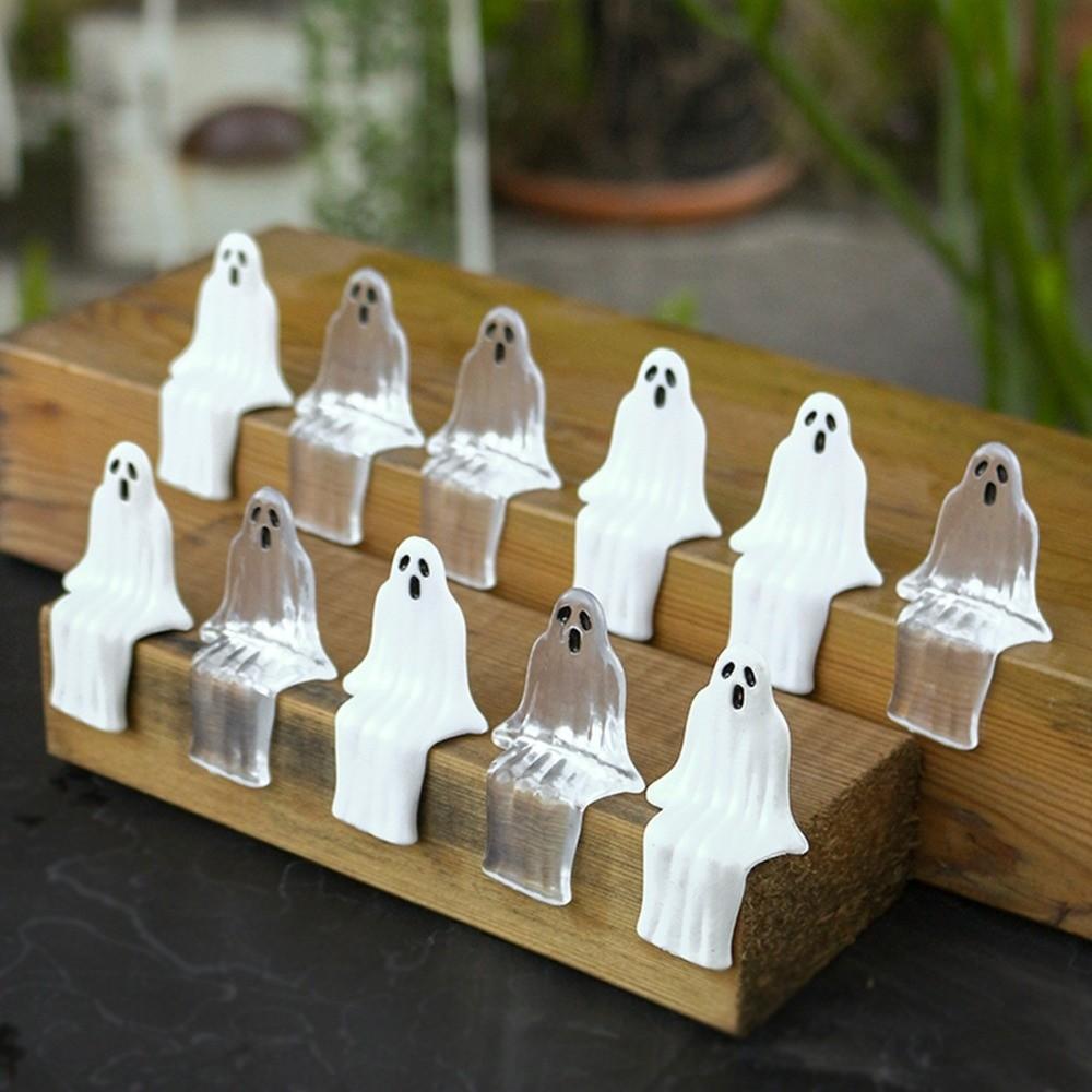 20pcs Cute Joy Garden Ghost Ornament Sitting Pose Ghost Statue Decorations  Halloween Party