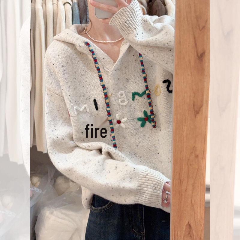 

Korean Apricot Crochet Pullover Hoodie – Women s Autumn/Winter Loose Fit Knit Top L (for 55-60 kg)