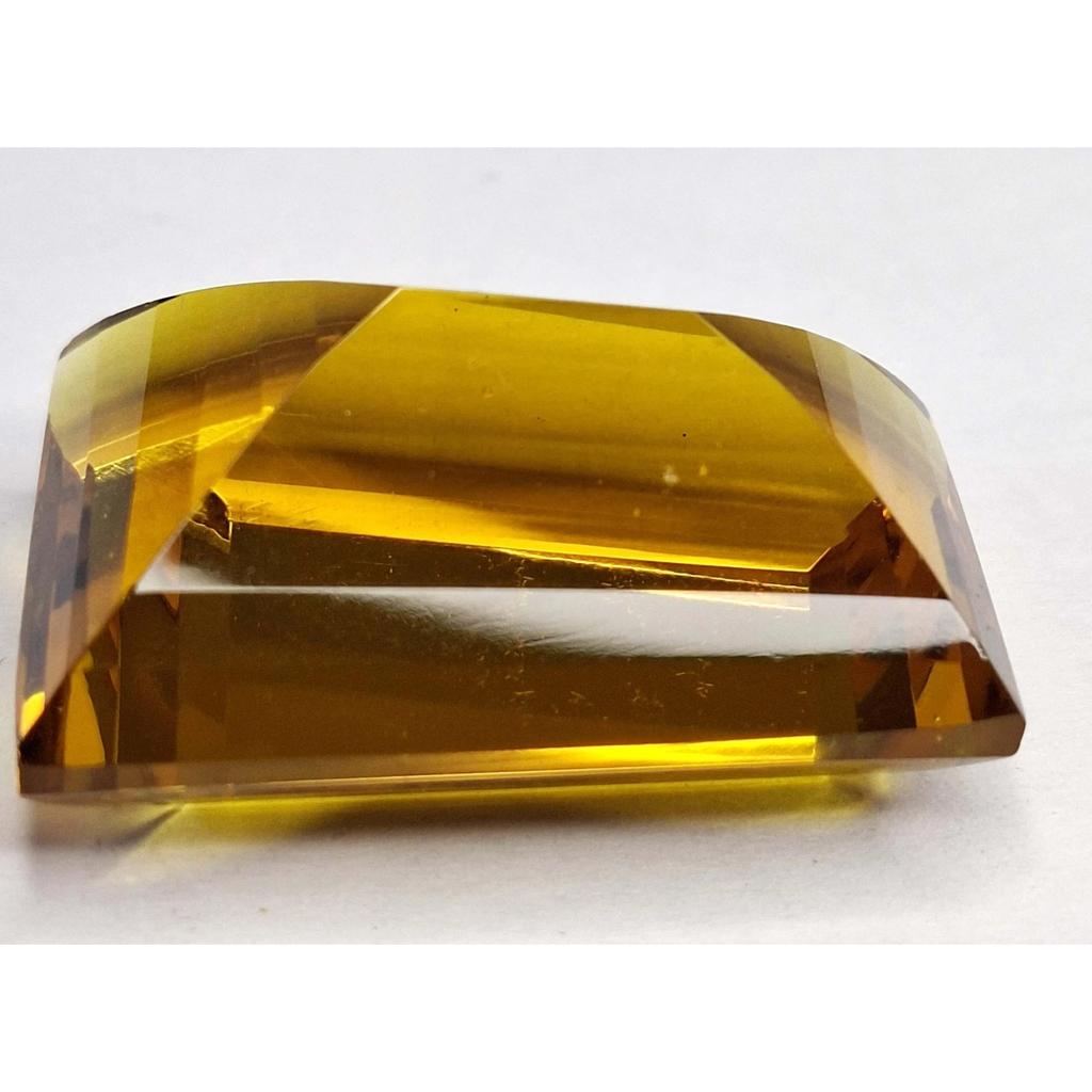 Smuk Naturlig Gul Farve Topas 104-106 Carat Fancy Slibning Certificeret Edelsten