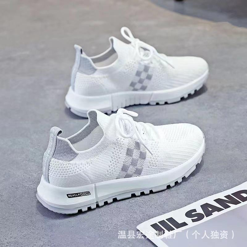 Women's sports shoes fashion coconut shoes mesh breathable soft sole running shoes white shoes factory