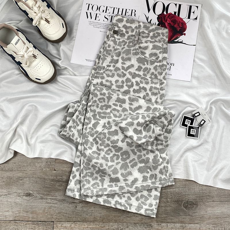 Retro large size wide-leg jeans women's autumn new American mid-waist loose and thin leopard print straight trousers