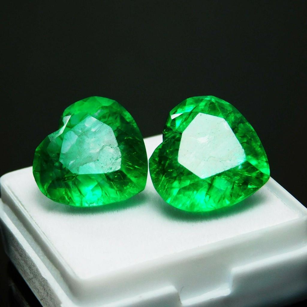 Natural Green Emerald Loose Gemstone Colombian 16 Ct Heart Shape 2 Stones for Jewelry Designs