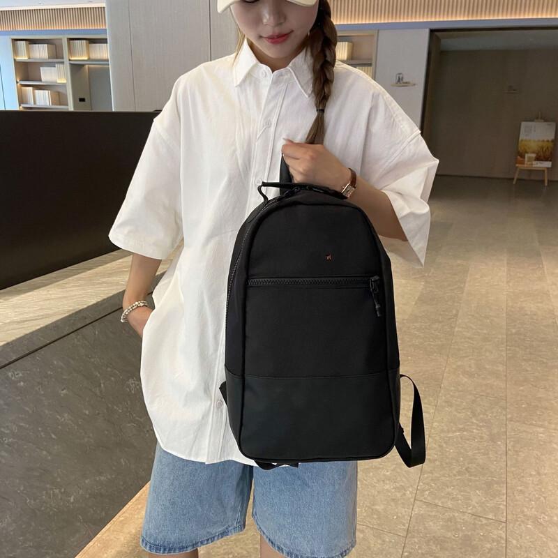 Unisex Large Capacity Color-block Casual Backpack