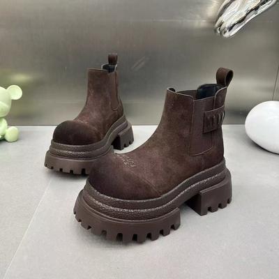 2025 ματ ρετρό γυαλιστερά με μεγάλη μύτη muffin μποτάκια Μάρτιν με χοντρή σόλα γυναικεία ευέλικτα μικρά ανδρικά μποτάκια Τσέλσι που αυξάνουν το ύψος