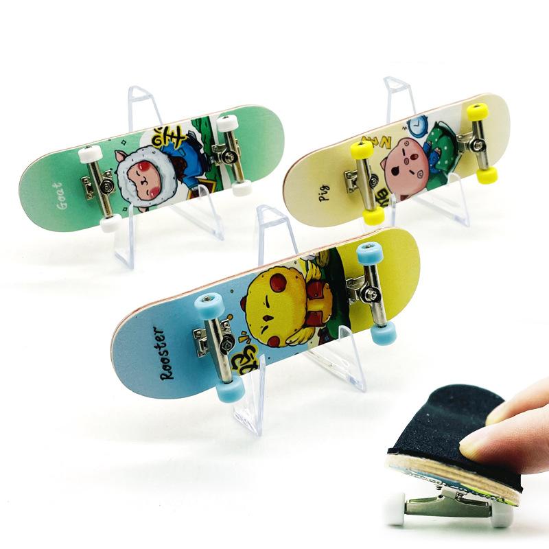 Boys Mini Zodiac Finger Skateboard Fingerboard Novelty Toys Hobbies Anti Stress Sensory Toys Childrens Gifts H07