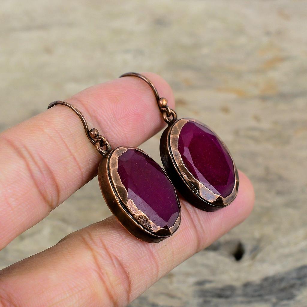 Facettierter Kaschmir-Rubin Ohrring Elektrogeformte Kupferohrringe Damenohrring Edelstein Kupferschmuck Handgefertigt Einzigartiger Stil Ohrring Geschenke für Sie