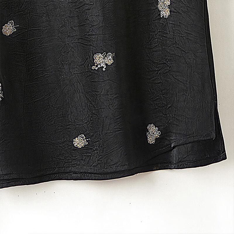 Women's Chinese Style Embroidered Sleeveless Blouse
